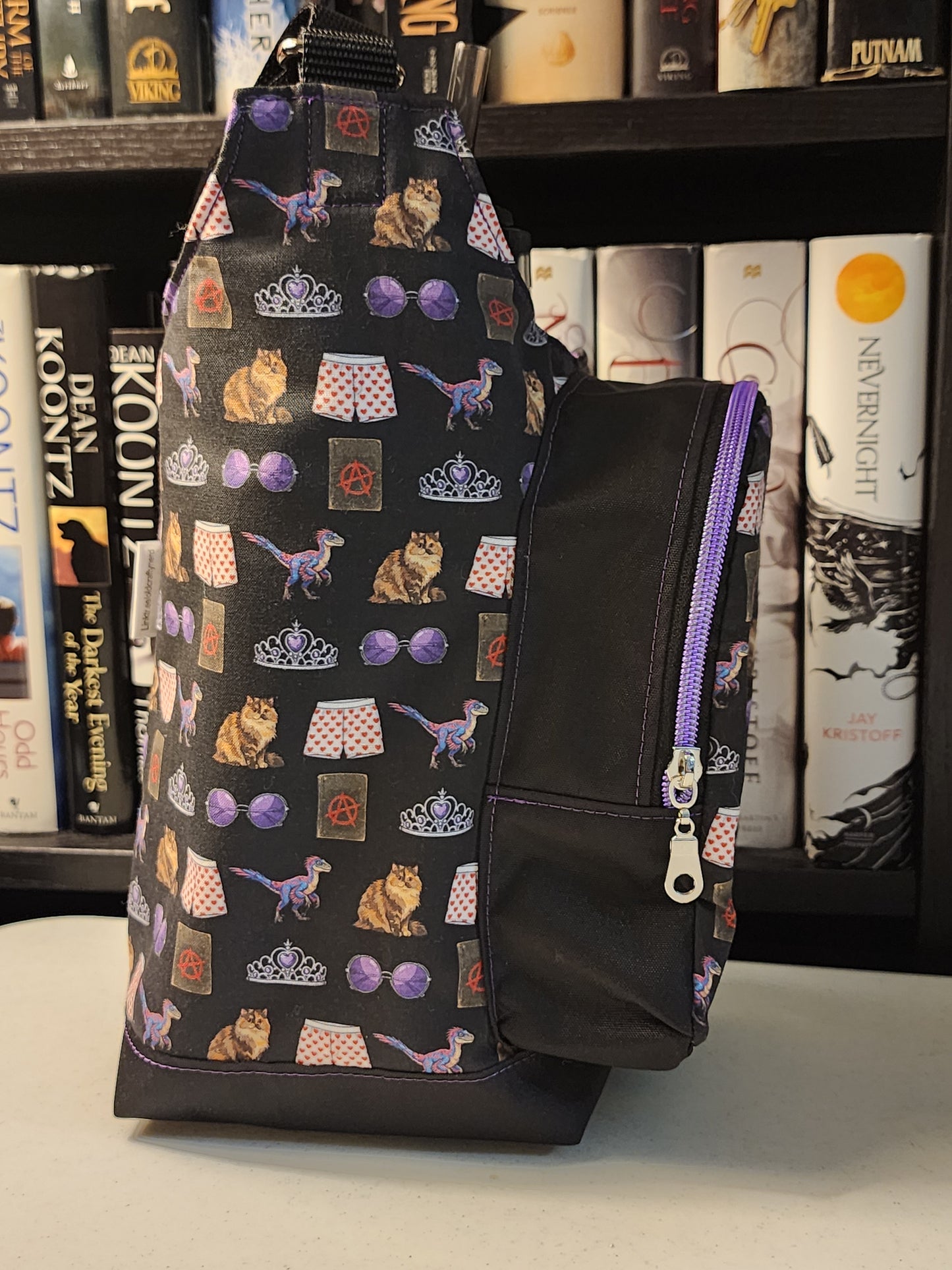 Carl & Princess bottle sling